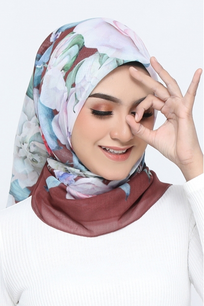 LA VIE EN ROSE - ROMANTIC IN TERRACOTTA